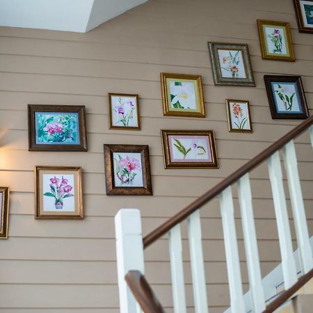 The Orchid House 153 Hotel Bangkok Exterior photo