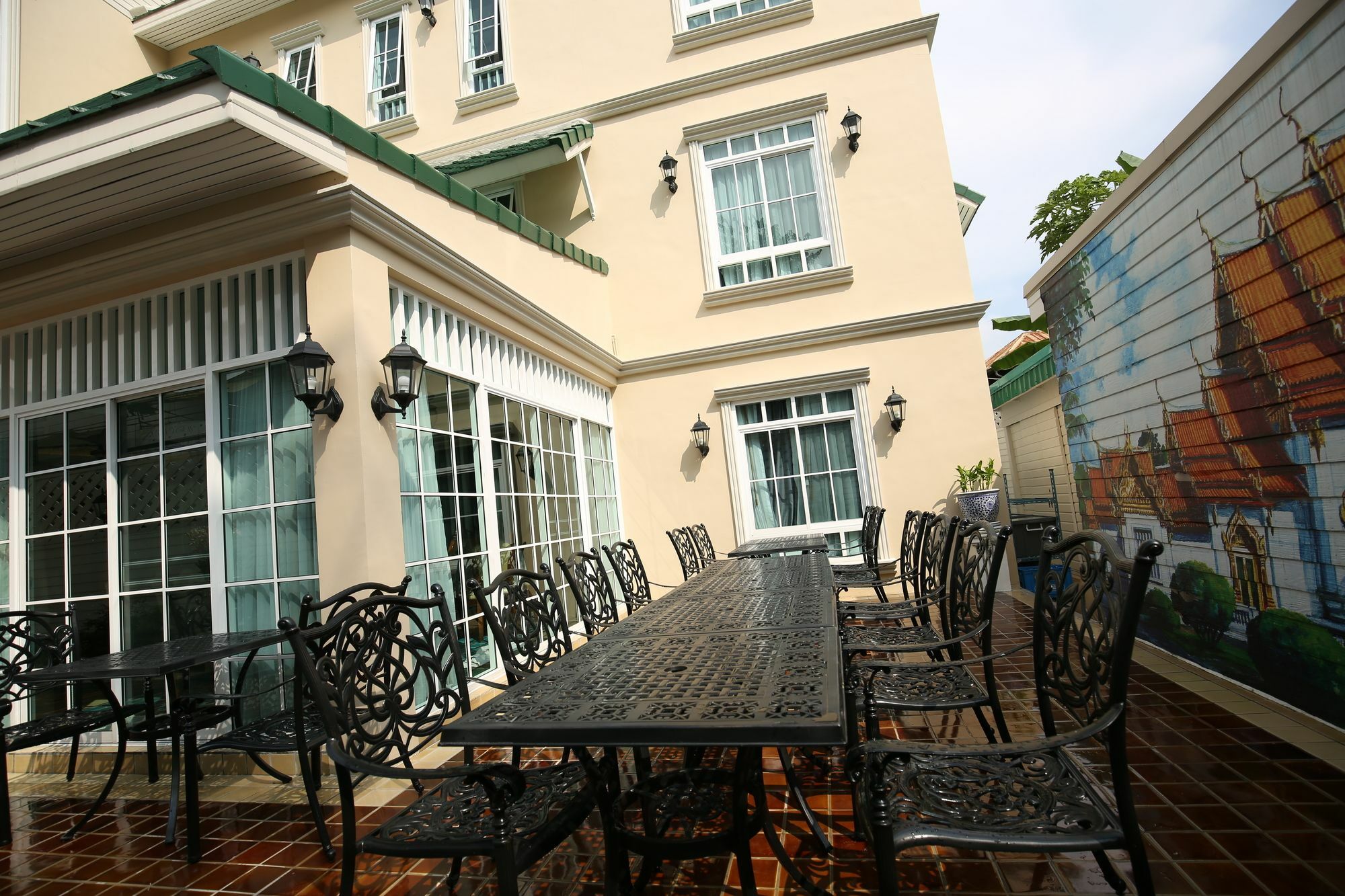 The Orchid House 153 Hotel Bangkok Exterior photo
