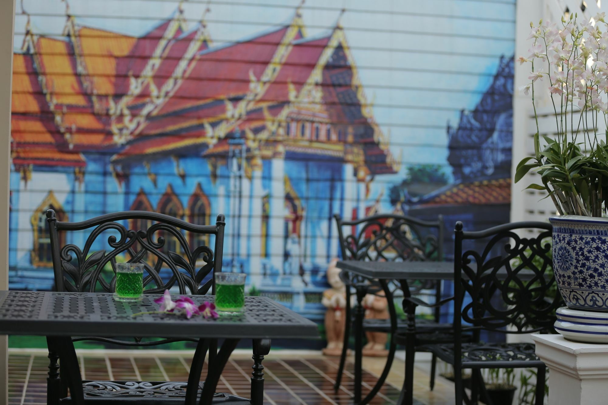 The Orchid House 153 Hotel Bangkok Exterior photo